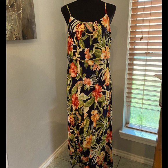 NAIF Dresses & Skirts - NWOT NAÏF Tropical Fantasy Maxi Navy Floral Print